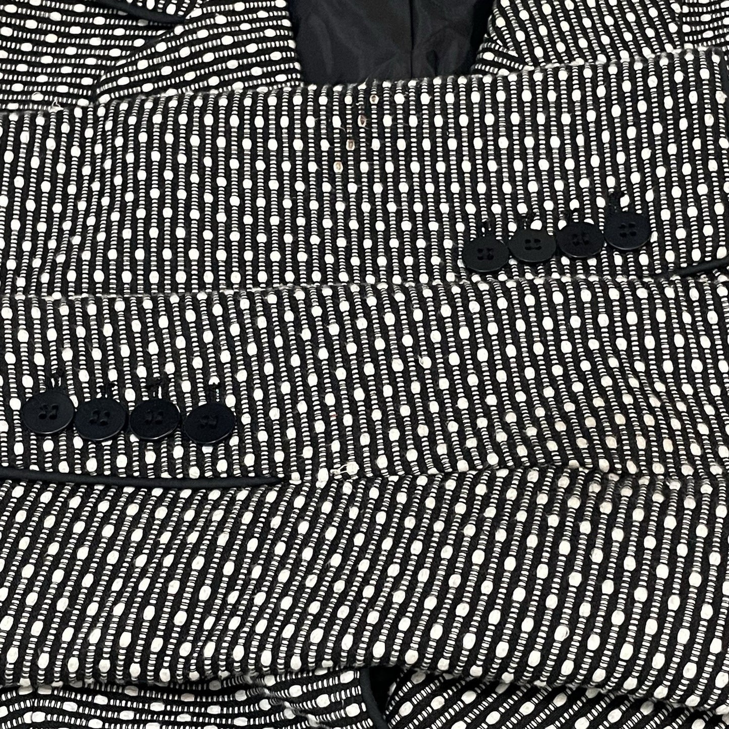 Talbots Black & White Textured 2 Button Notch Lined Vented Blazer Jacket Size 4P