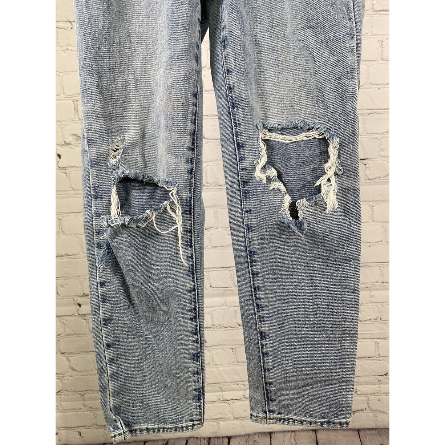 Pacsun Light Wash Mid Rise Straight Leg Distressed Button Up Mom Jeans (22 x 26)
