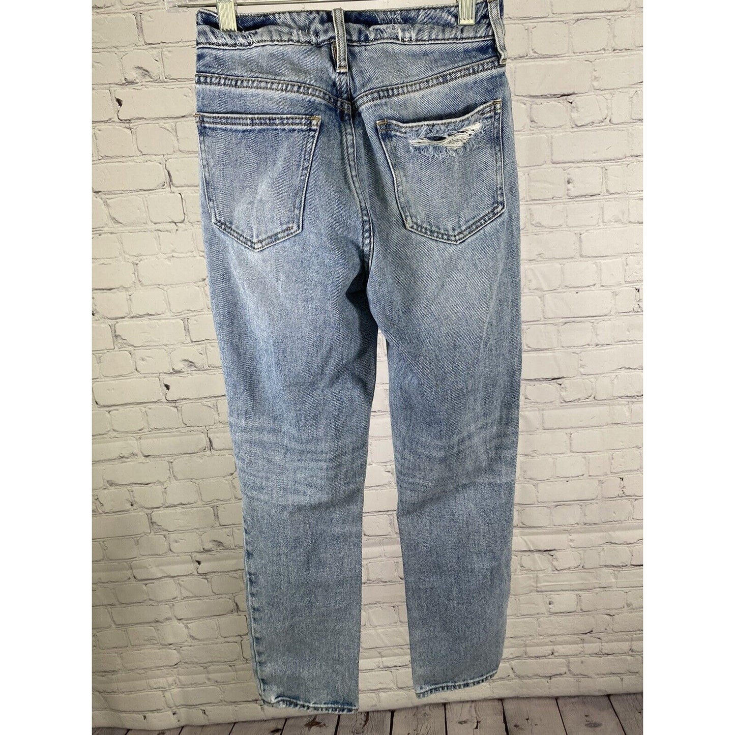Pacsun Light Wash Mid Rise Straight Leg Distressed Button Up Mom Jeans (22 x 26)