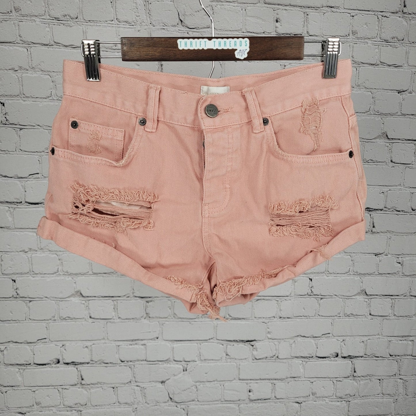 Amuse Society Pink Denim Distressed Mid Rise Cuffed Shorts Size 25 (28x3)