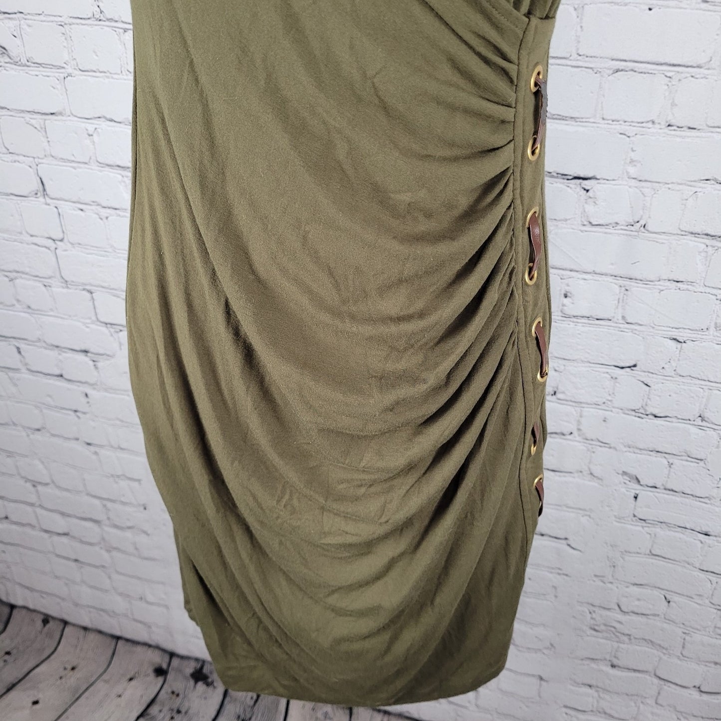 Carmen Marc Valvo Green Ruched Plunge Short Sleeve Stretch Dress Size Small S