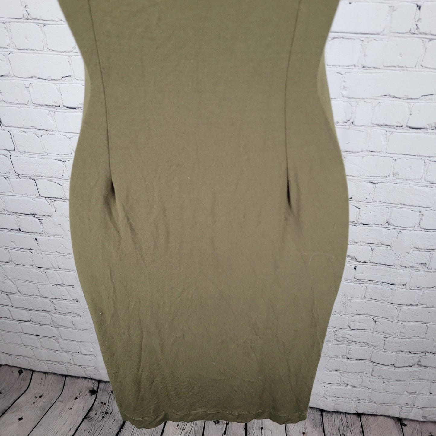 Carmen Marc Valvo Green Ruched Plunge Short Sleeve Stretch Dress Size Small S