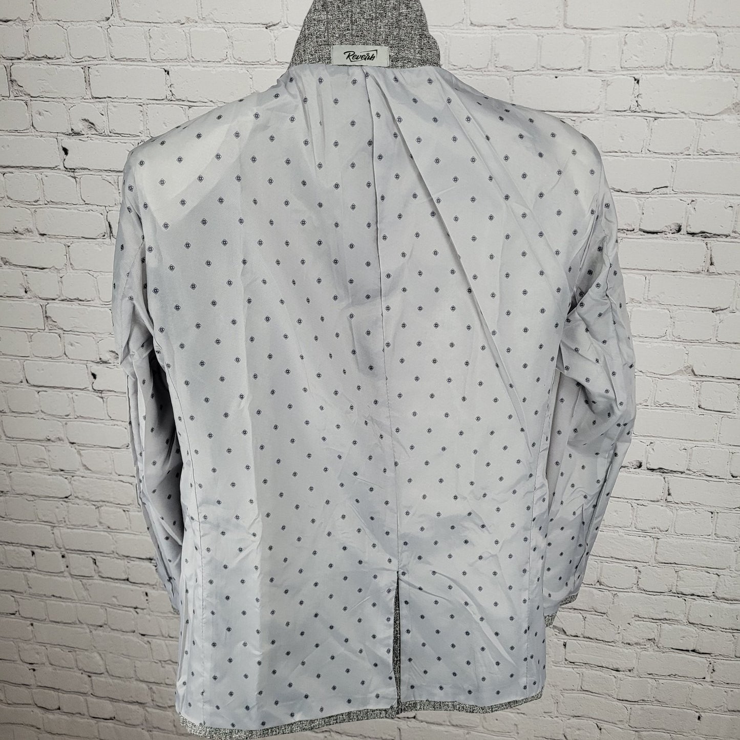 NWT Reverb Grey Striped 1 Button Vented Notch Blazer Sport Coat Size Large L