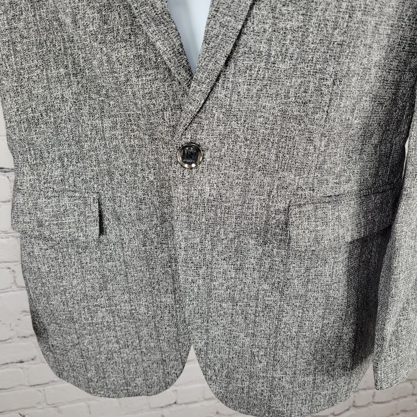 NWT Reverb Grey Striped 1 Button Vented Notch Blazer Sport Coat Size Large L