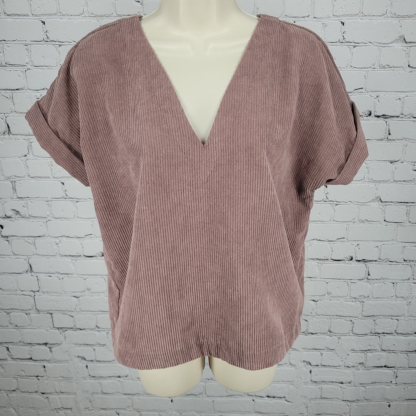 Madewell Purple Corduroy Buttoned Back Short Sleeve V Neck Top Size Small S
