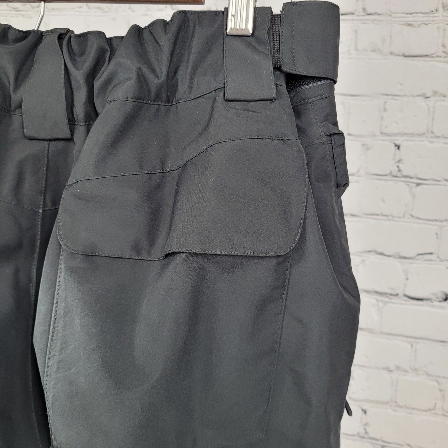 Spyder Black Spylon Insulated Adjustable Waist Snow Pants Size Large L (36x32)