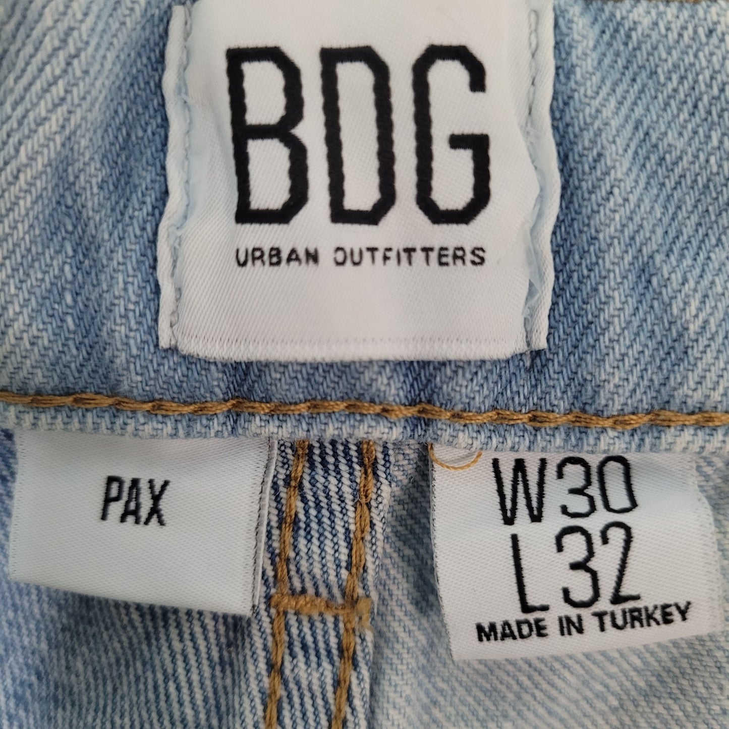 BDG Urban Outfitters Pax 100% Cotton Denim Jean Cut Off Shorts Size 30 (30x2.5)
