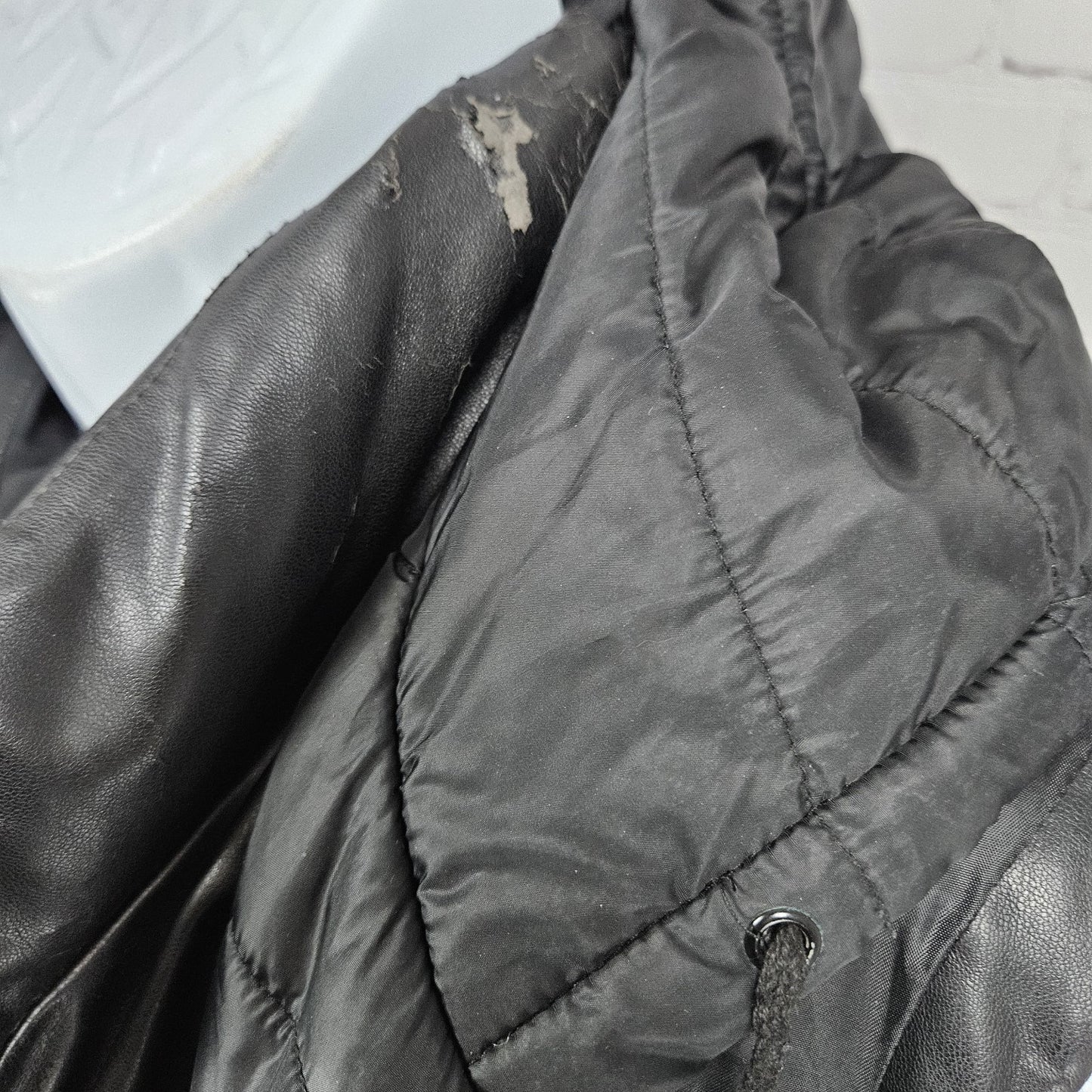 Sean John Black Faux Leather Full Zip Snap Insulated Hooded Puffer Vest XL