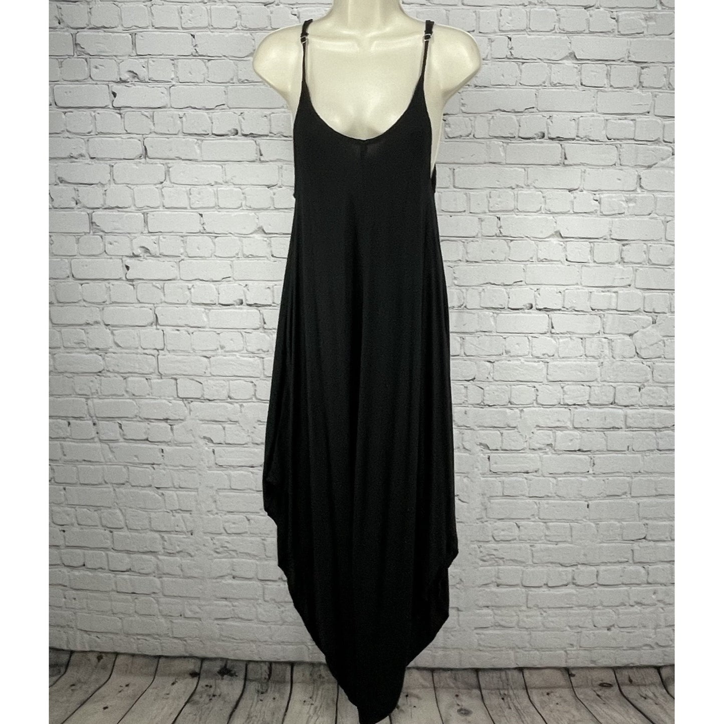 Elan Black Asymmetrical Lightweight Sleeveless V Neck Midi Flowy Dress Size XS