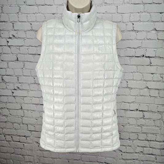 The North Face White Thermoball Eco Lightweight Insulated Full Zip Vest Small