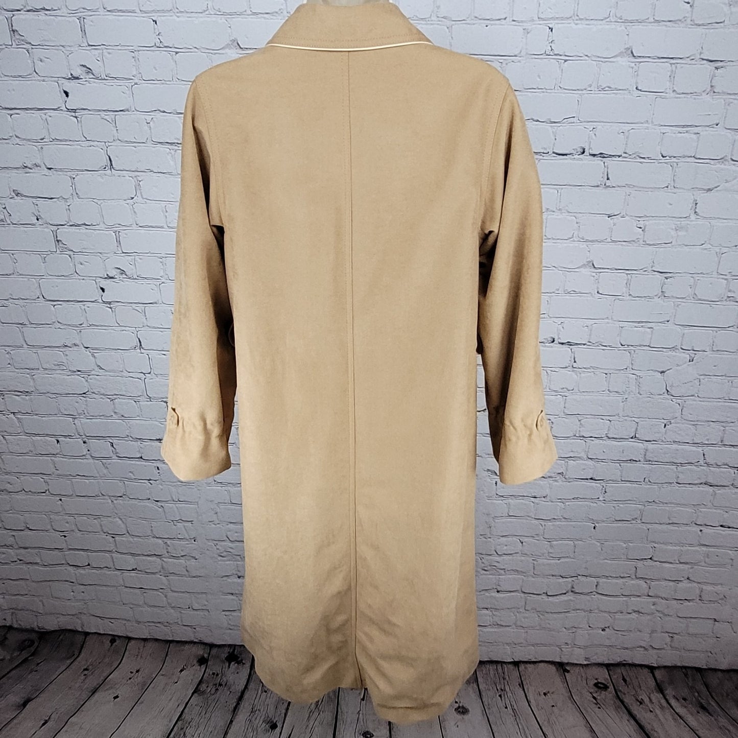 VTG Forecaster Of Boston Tan Lightweight Lined Buttoned Long Coat USA Size 7/8
