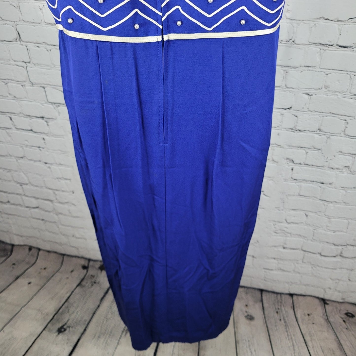 Julian Taylor Blue Beaded Pleated Short Sleeve Buttoned Long Sheath Dress USA 12
