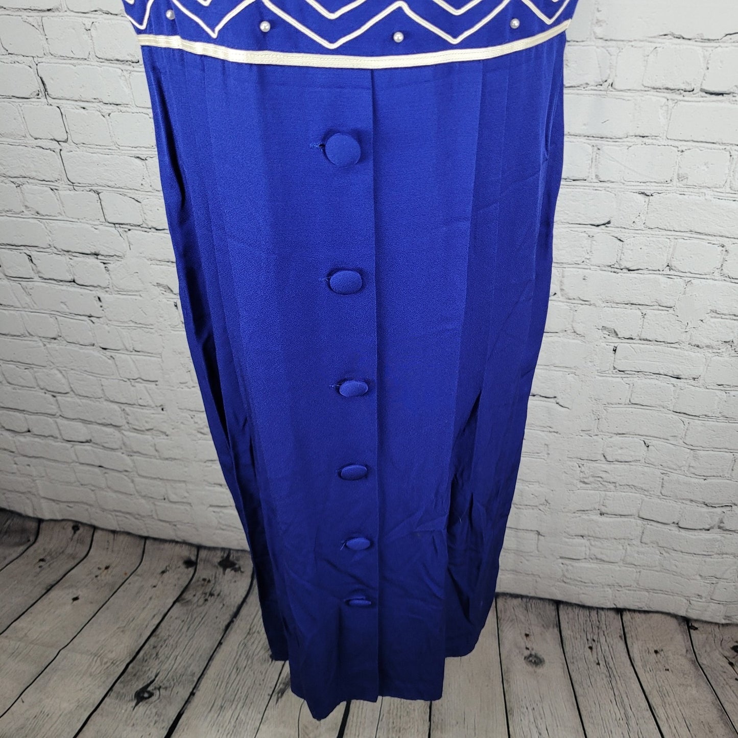 Julian Taylor Blue Beaded Pleated Short Sleeve Buttoned Long Sheath Dress USA 12