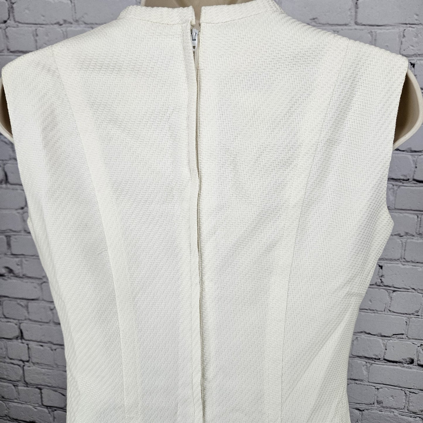 VTG Pamela Martin Ivory Textured Sleeveless Lined Midi Sheath Dress 12