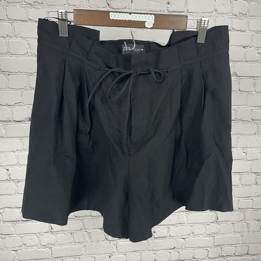 Zara Black Linen Cotton Pleated High Rise Paperbag Shorts Size Large L (32x3.5)