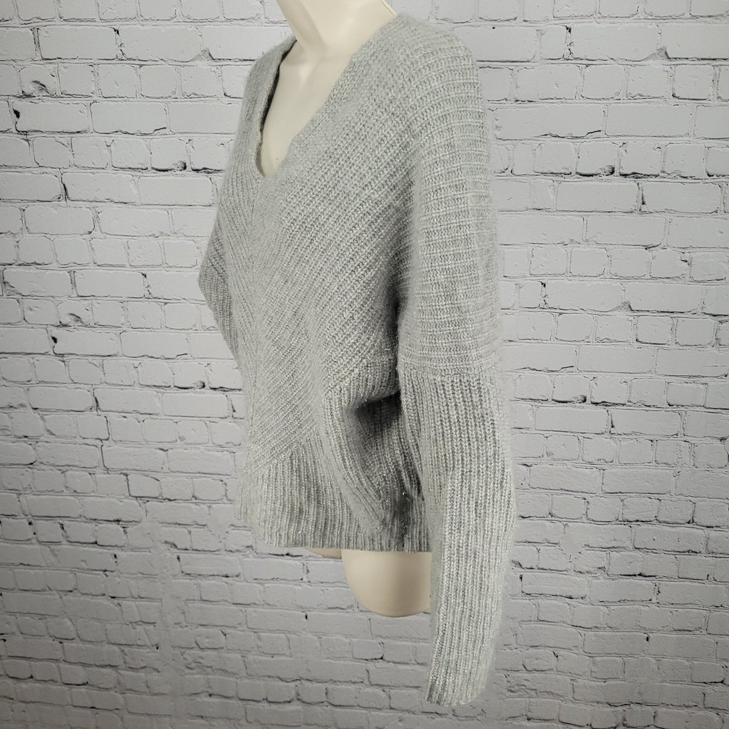 Maje Grey 100% Cashmere Drop Shoulder Long Sleeve V Neck Pullover Sweater 2