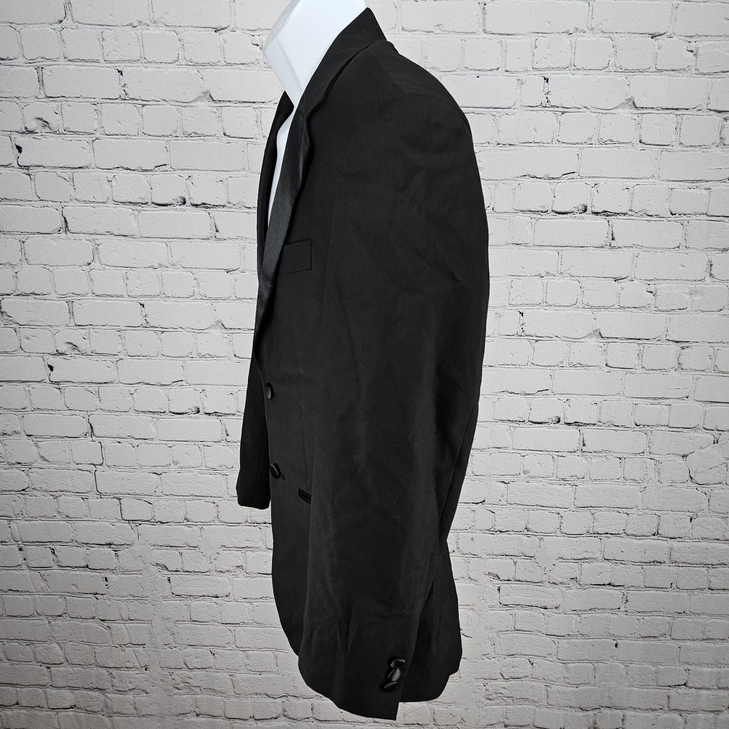 Caravelli Black Charles Hand Tailored 2 Button Tuxedo Blazer Suit Jacket 34S