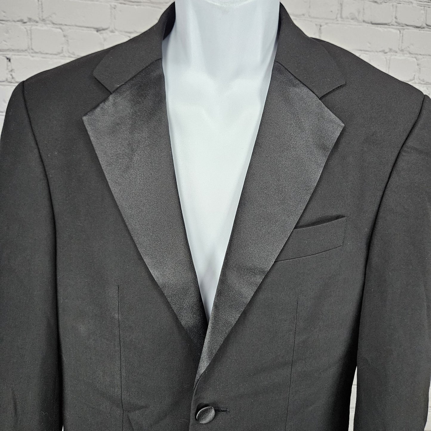 Caravelli Black Charles Hand Tailored 2 Button Tuxedo Blazer Suit Jacket 34S