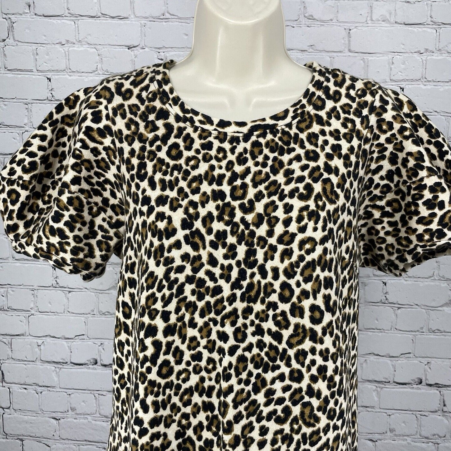 Velvet By Graham Spencer Cream Leopard Puff Sleeve Dress USA Made Size Medium M