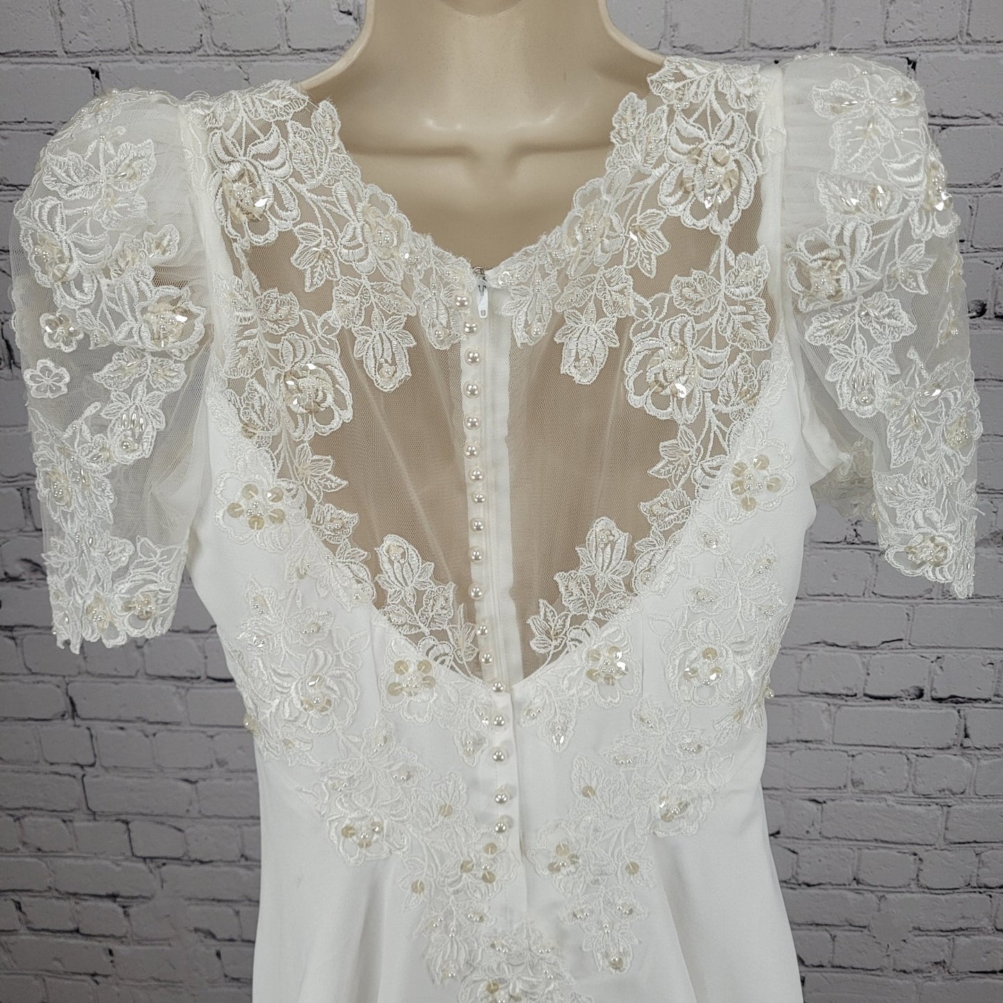Bridal Originals White Embroidered Floral Beaded Puff Sleeve Wedding Dress 14