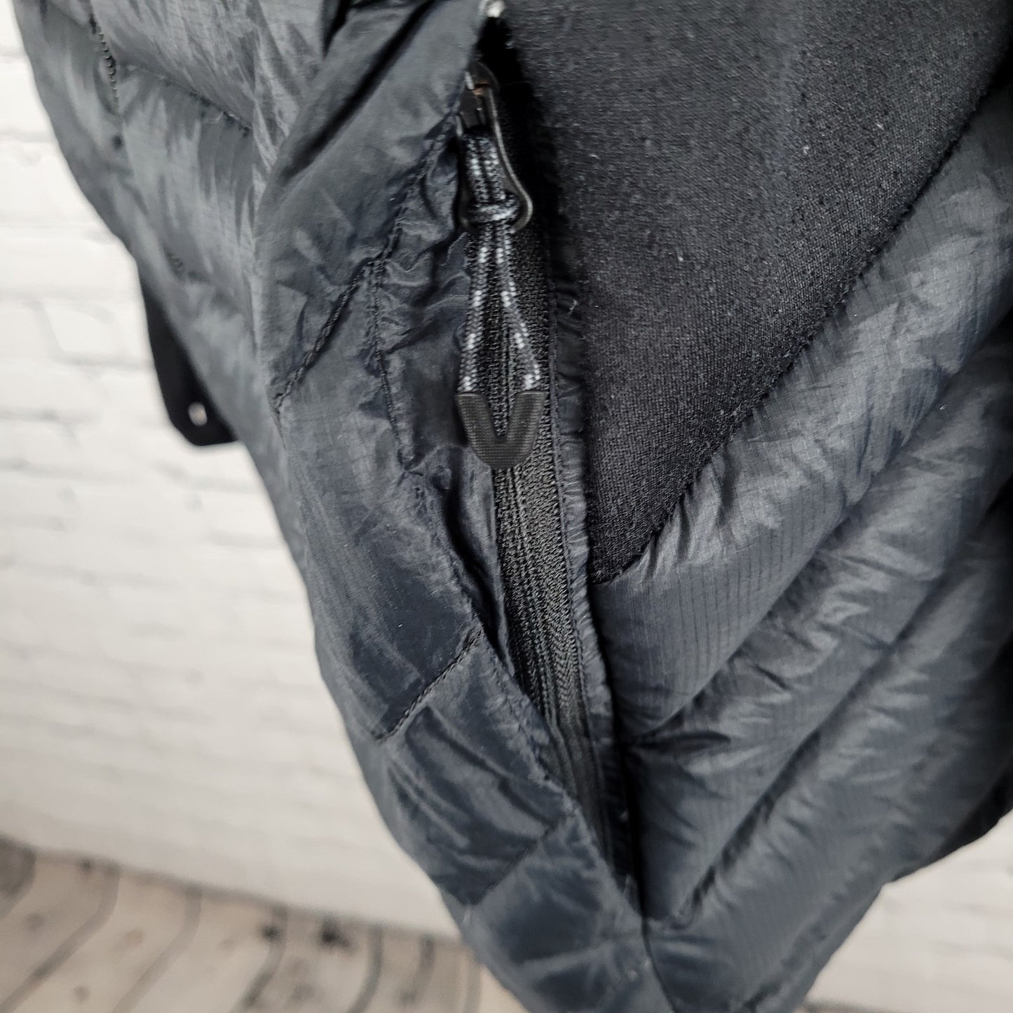 Obermeyer Klaus Black Down Insulated Fusion Stretch Zipped Jacket Size Medium M