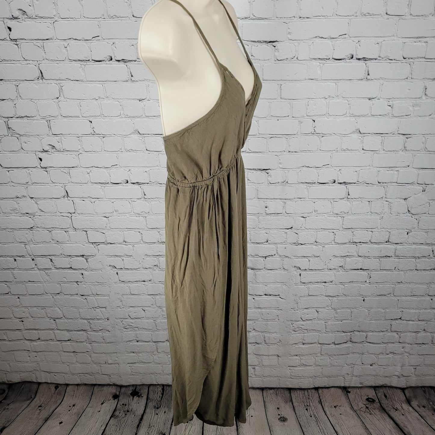 Lulus Green Adjustable Strappy Back Wide Leg Elastic Waist Jumper Size Small S