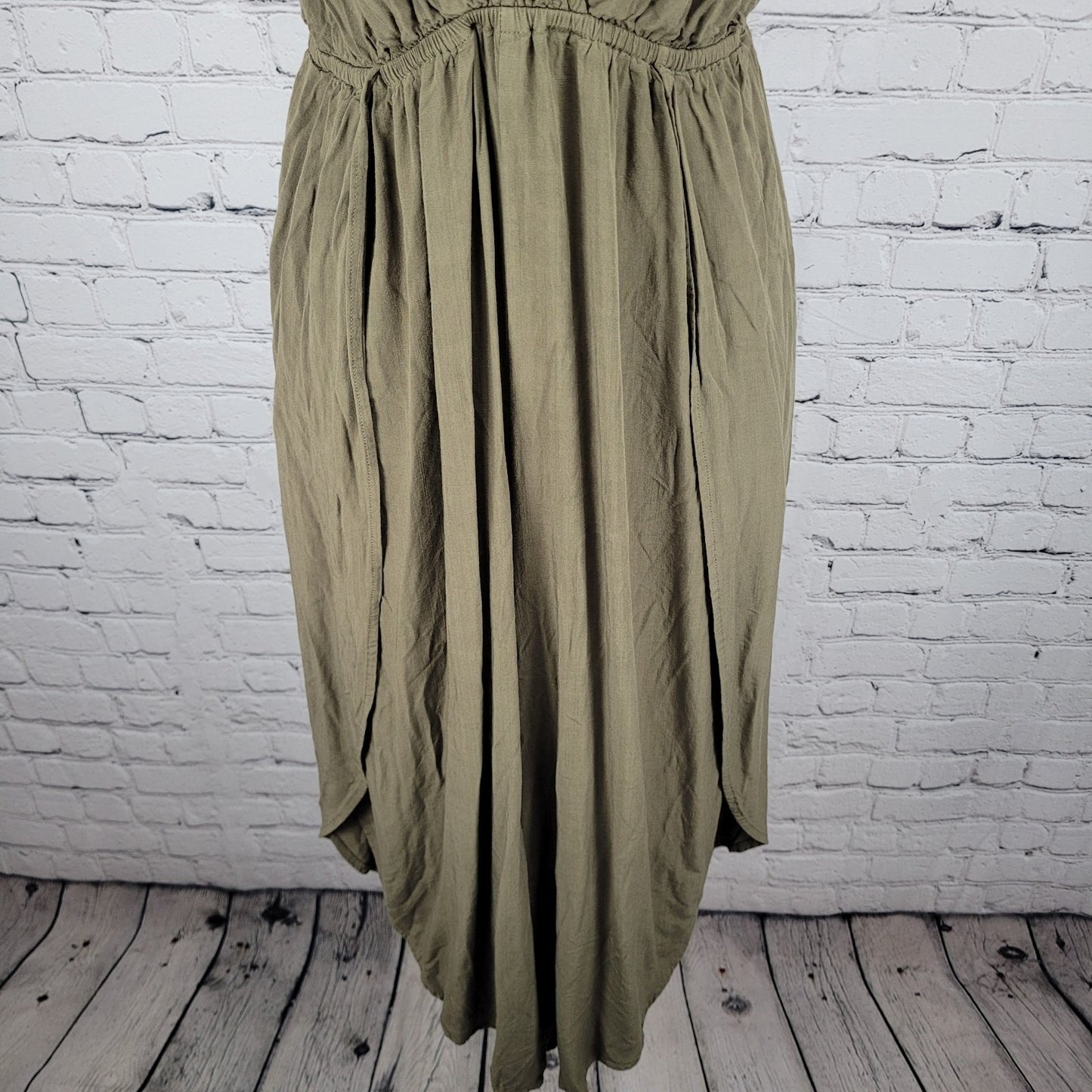 Lulus Green Adjustable Strappy Back Wide Leg Elastic Waist Jumper Size Small S