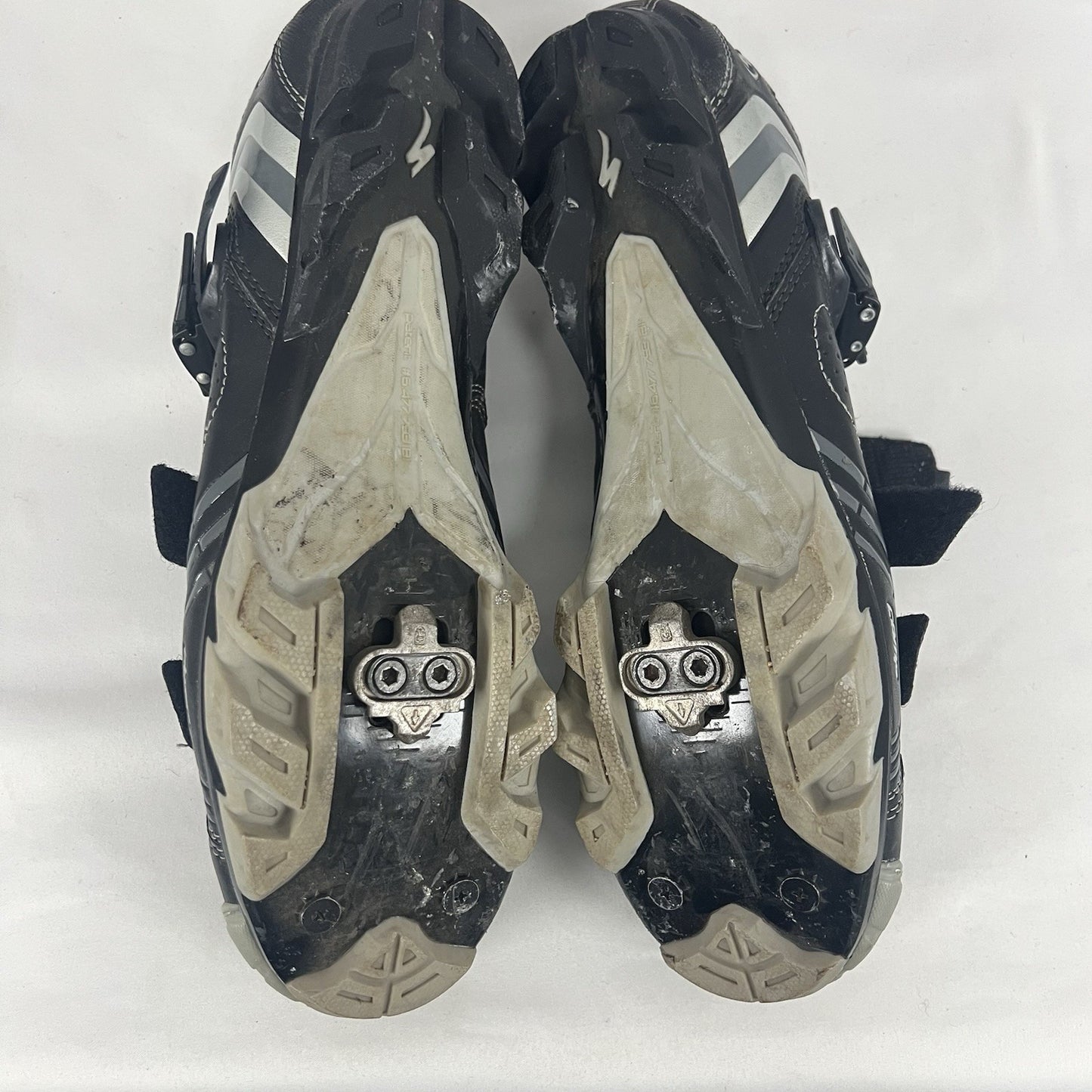 Specialized BG Black Pro Carbon Road Cycling Shoes Mens Size 10.5 EUR 44 *defect