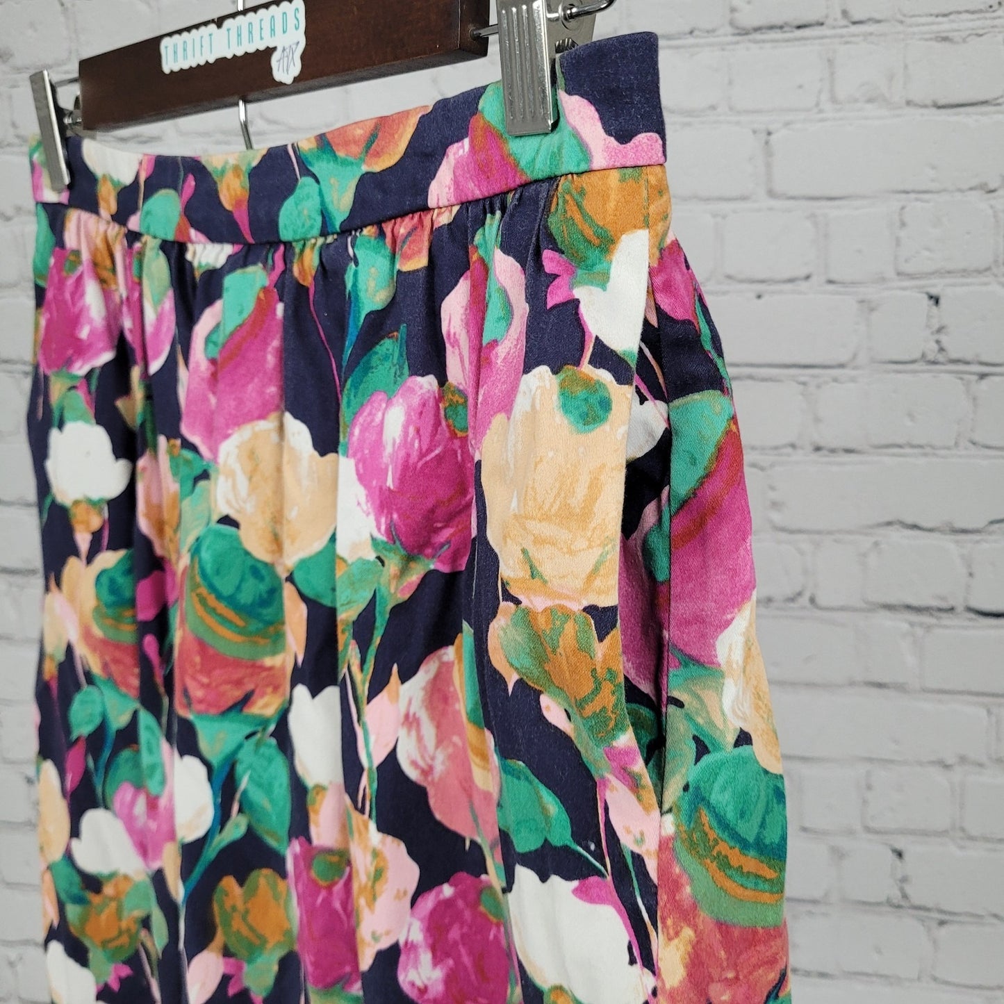 J.CREW Navy Floral Cotton Ruched Pockets Unlined A-Line Skirt Size 2 (26x21)
