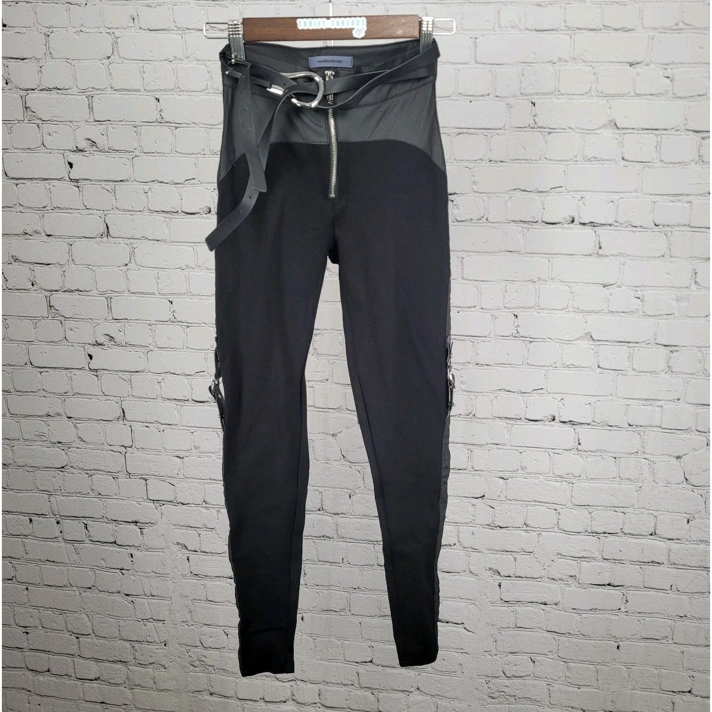 Maniere De Voir Black Faux Leather Accents Belted Skinny Stretch Pants 0 (22x29)