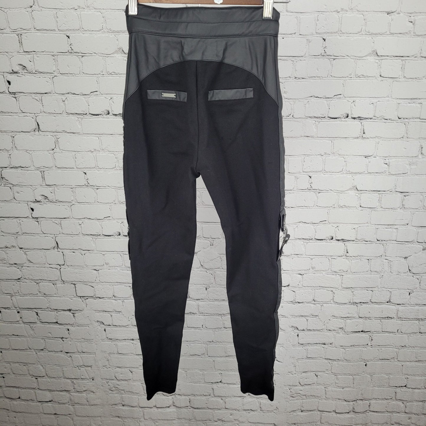 Maniere De Voir Black Faux Leather Accents Belted Skinny Stretch Pants 0 (22x29)