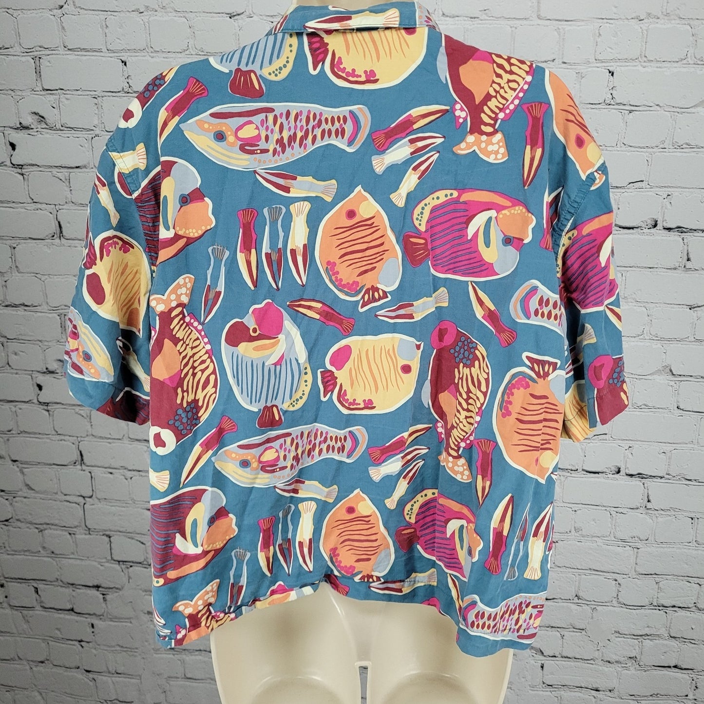 Patagonia Blue Tidal Threads Button Up Short Sleeve Collared Shirt Top Large L