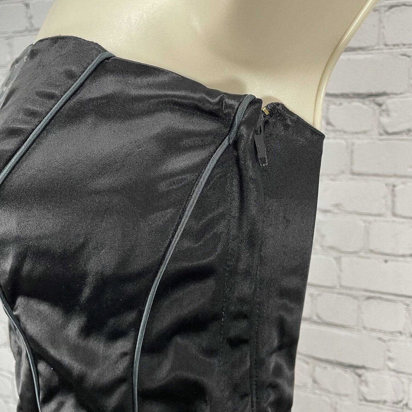 VTG Bain De Nuit Black Satin Cut Out Sparkle Zip Boned Corset Top Size Small S