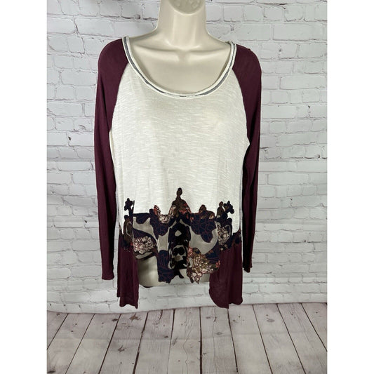 Gimmicks Lightweight Raglan Sleeve Floral Mesh Embroidery Women’s Shirt S