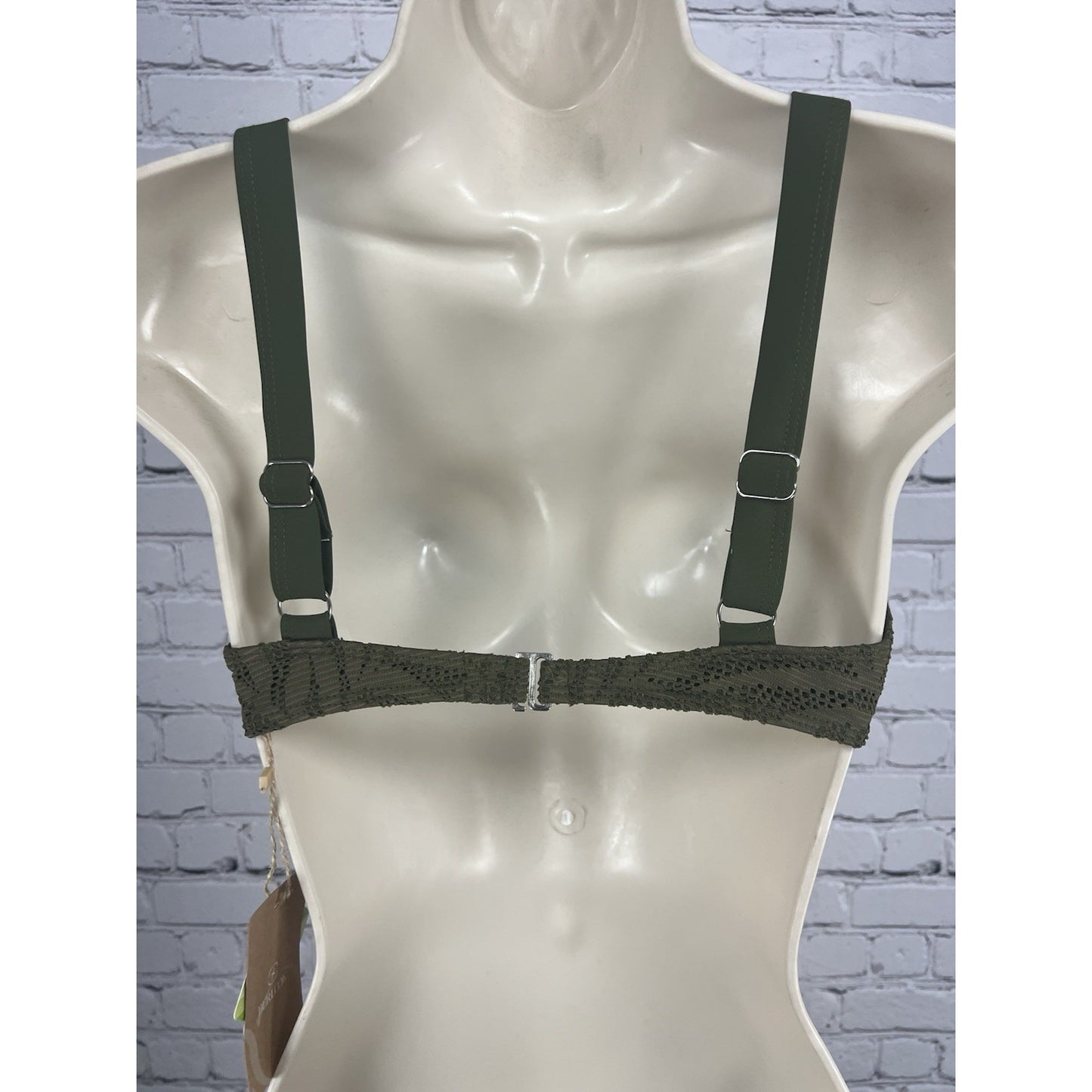 NWT Berlook Green Crochet Underwire Lightly Padded Bikini Recycled Materials M
