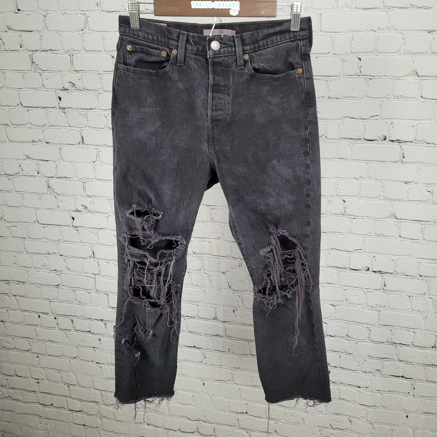 Levi's Premium Black Denim Distressed Wedgie Straight Crop Jeans Size 28 (28x26)