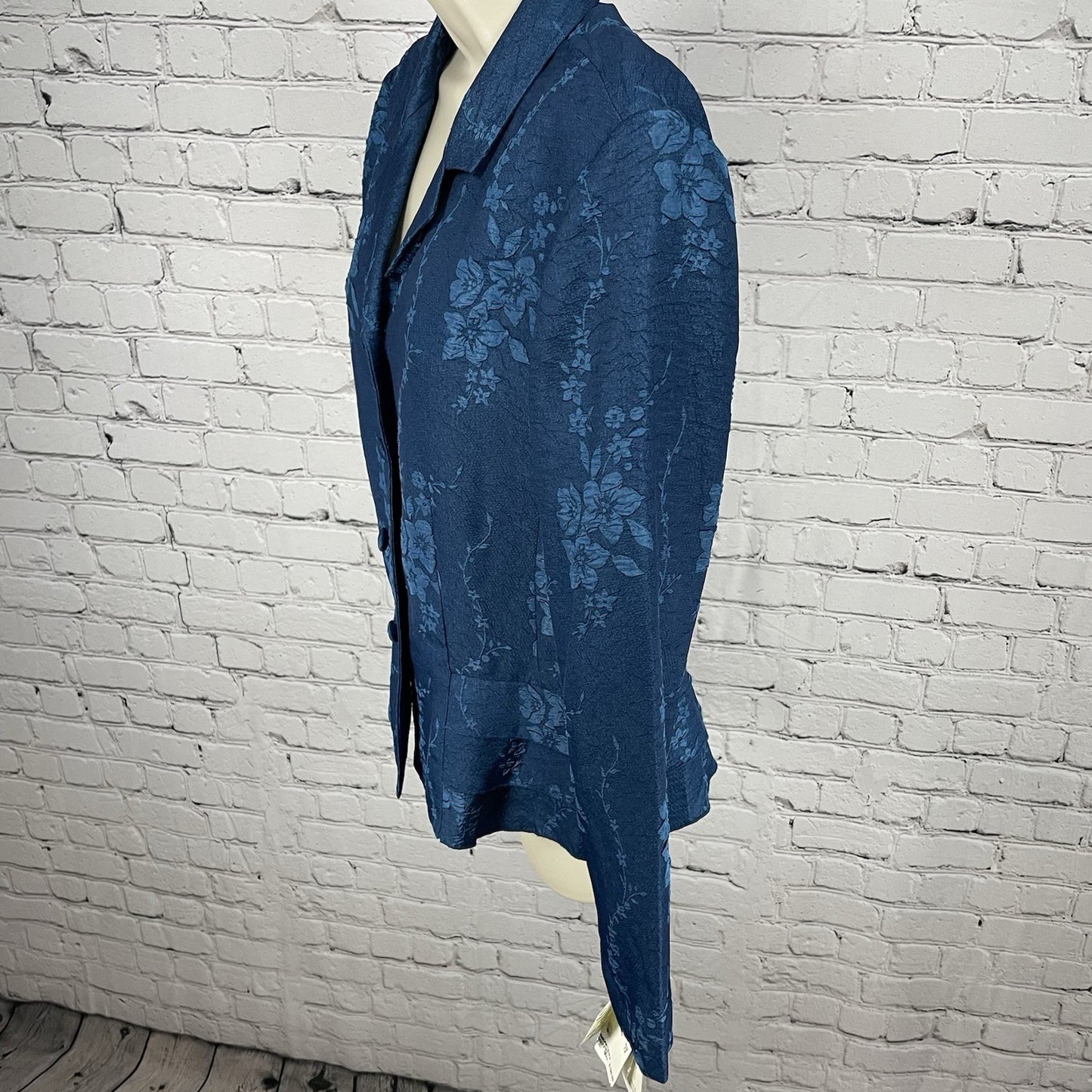 NWT Adrianna Papell Blue Floral Buttoned Collared Lightweight Jacket Size 12