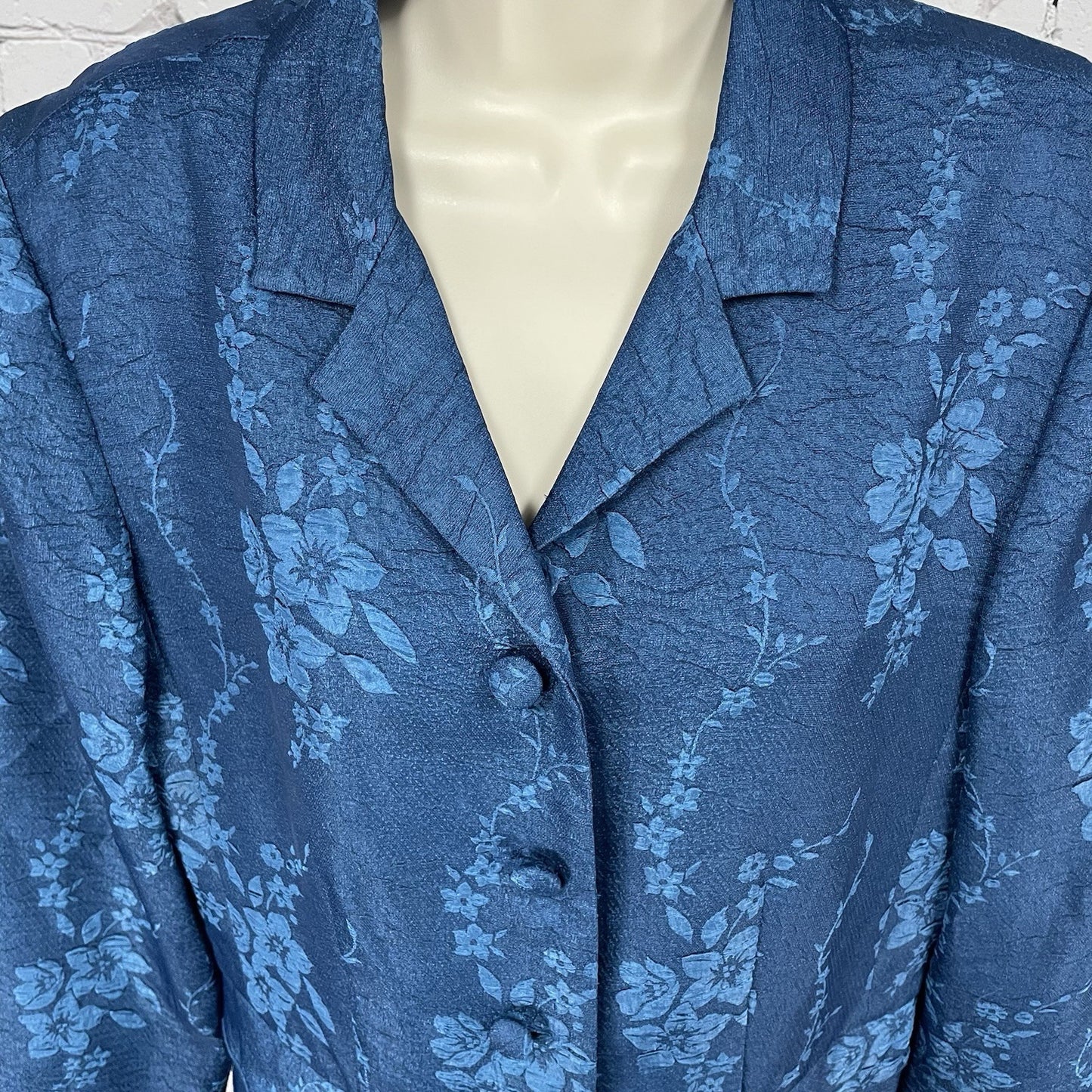 NWT Adrianna Papell Blue Floral Buttoned Collared Lightweight Jacket Size 12