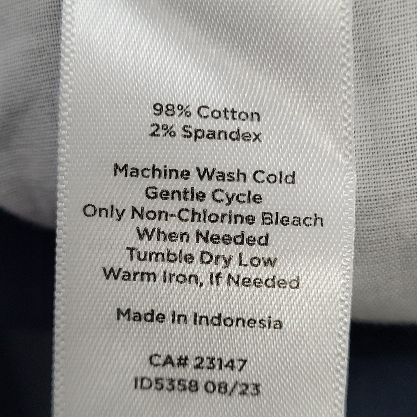 NWT Talbots Navy Perfect Crop Pant Slim Leg High Rise Size 16W (37x26.5)