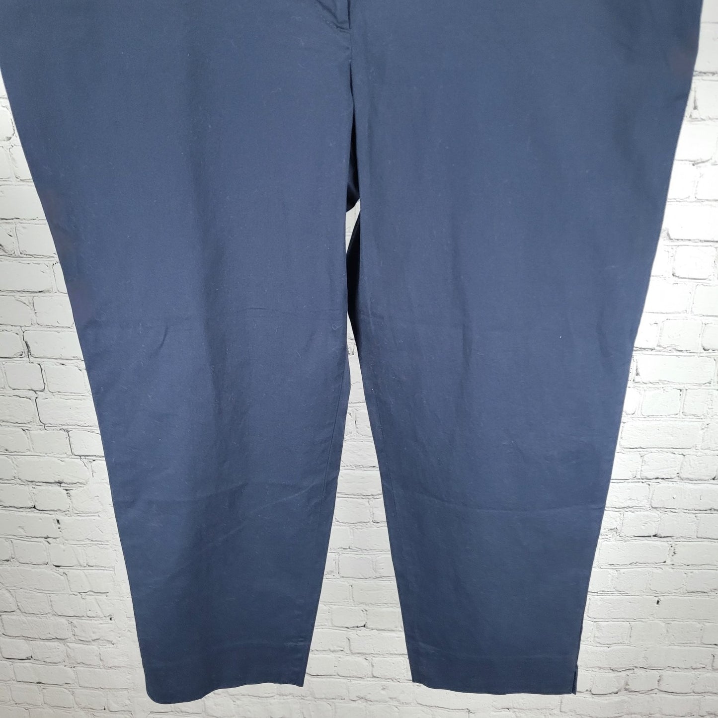 NWT Talbots Navy Perfect Crop Pant Slim Leg High Rise Size 16W (37x26.5)