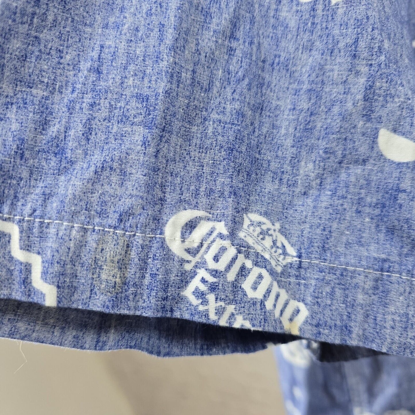 Corona Extra 100% Cotton Button Up Single Pocket Shirt Blue Logo Men’s Size L