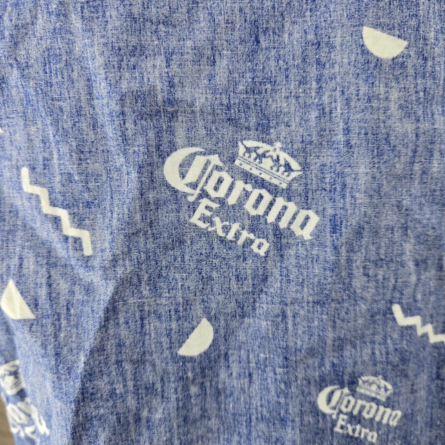 Corona Extra 100% Cotton Button Up Single Pocket Shirt Blue Logo Men’s Size L