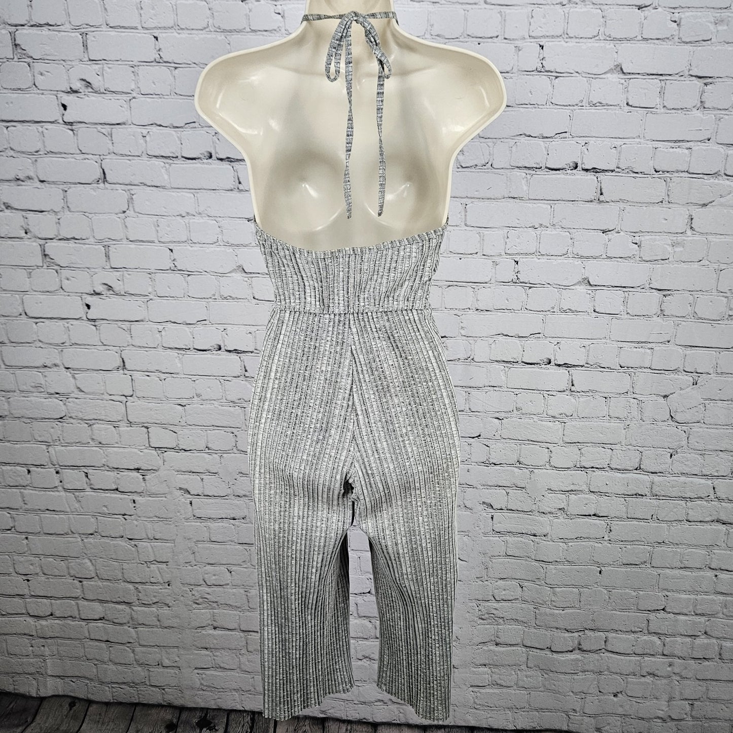 Urban Outfitters Grey Ribbed Halter Tie Stretch Cropped Wide Leg Jumper XS
