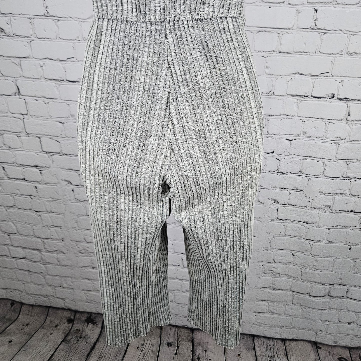 Urban Outfitters Grey Ribbed Halter Tie Stretch Cropped Wide Leg Jumper XS