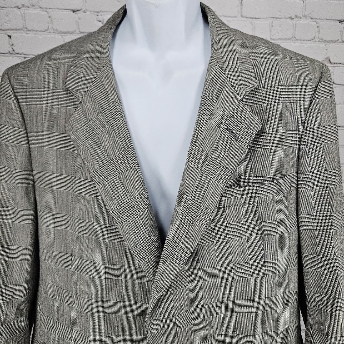 VTG Jos A Bank Black White Wool Check 2 Button Notch Blazer Sport Coat USA 45