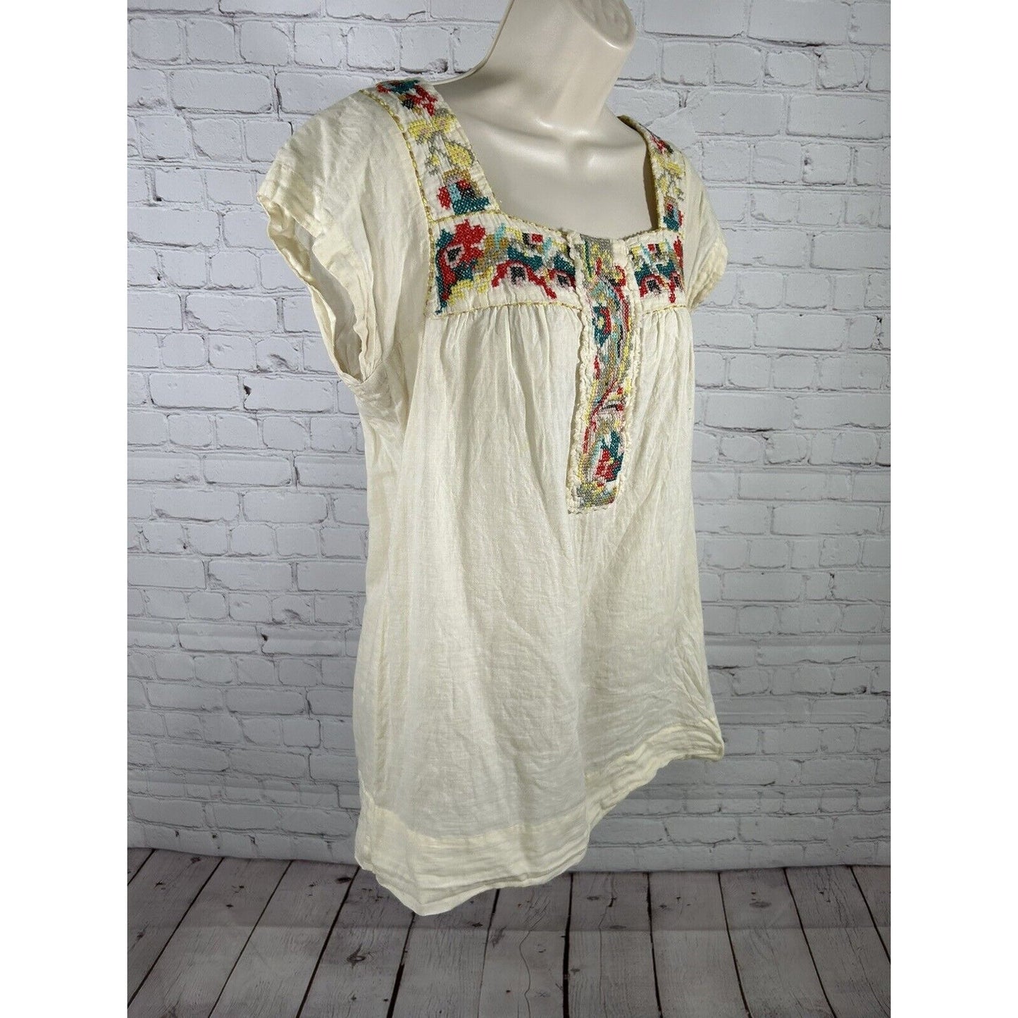 Fossil Light Yellow Cotton Pullover Embroidered Square Neck Short Sleeve Shirt S