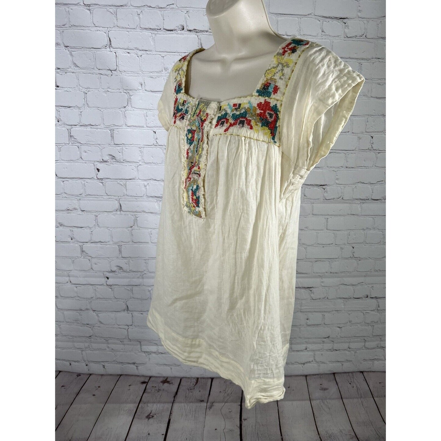 Fossil Light Yellow Cotton Pullover Embroidered Square Neck Short Sleeve Shirt S