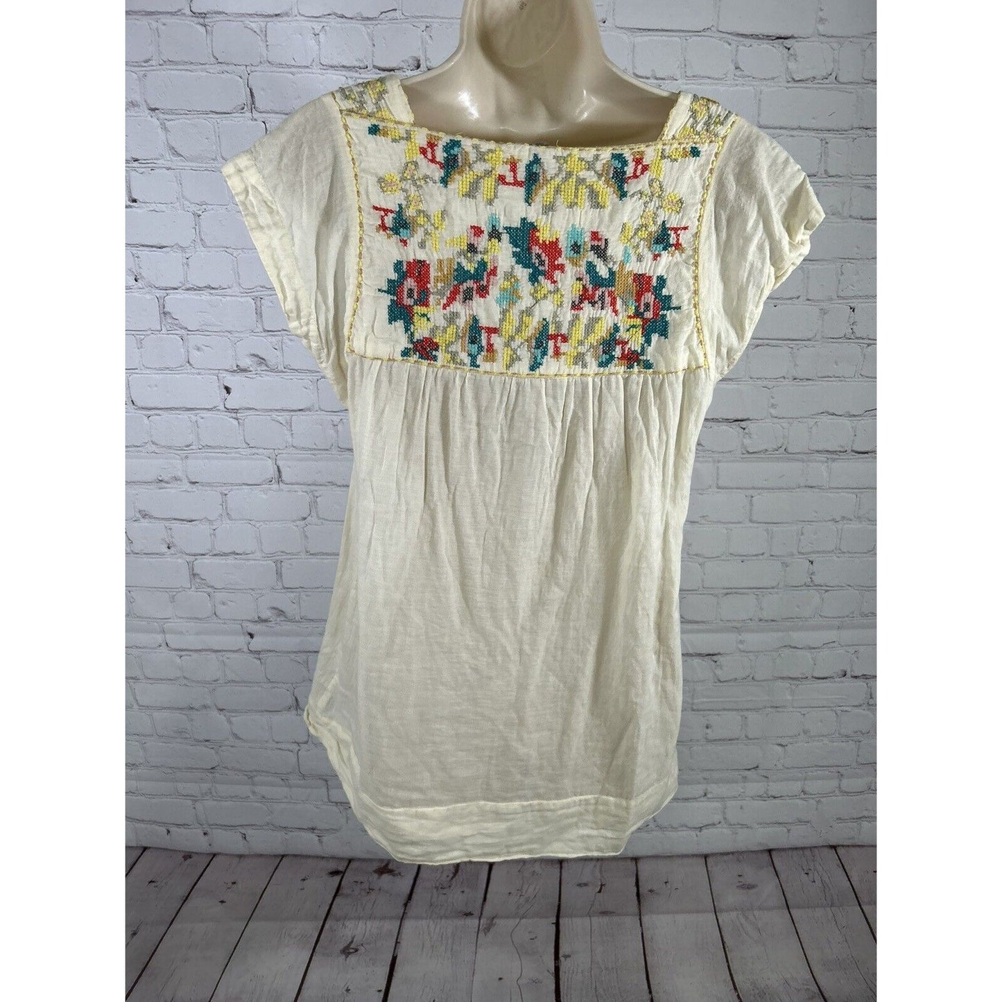 Fossil Light Yellow Cotton Pullover Embroidered Square Neck Short Sleeve Shirt S
