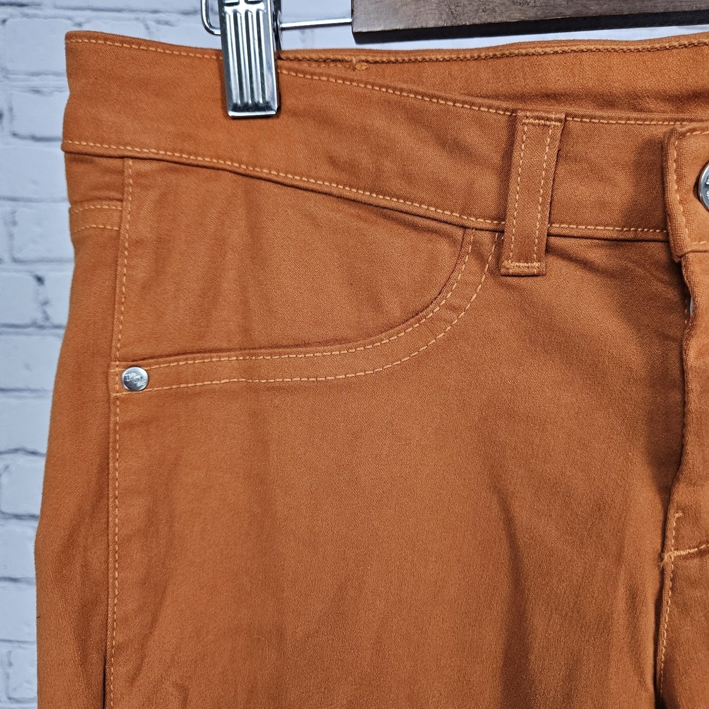 Meesh & Mia Orange Longhorn UT Rhinestone Low Rise Skinny Pants USA 8 (31x29)