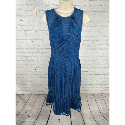 Adelyn Rae Blue Crochet Knee Length Sleeveless Back Zip Dress M